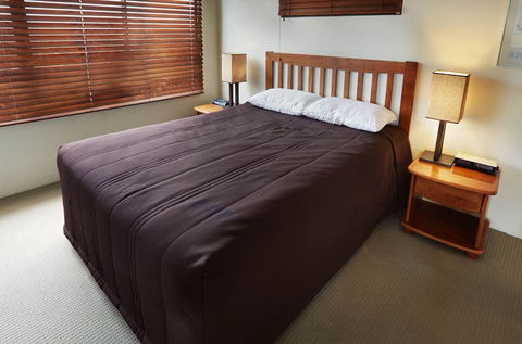 Langley Park Holiday Apartments - Dalby Accommodation 1