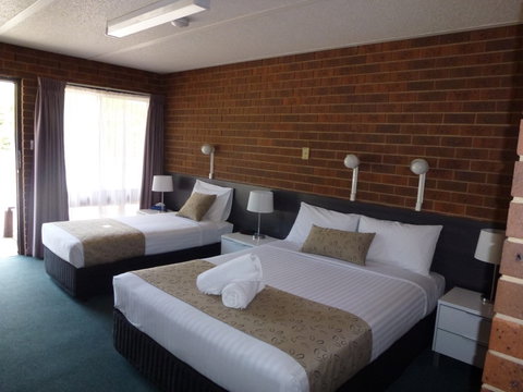 Healesville Motor Inn - Dalby Accommodation 1