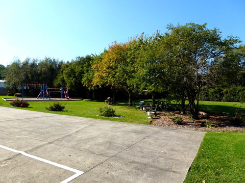 Healesville Motor Inn - Dalby Accommodation 2