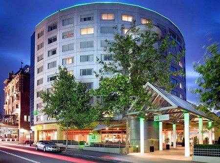 Holiday Inn Potts Point - Dalby Accommodation 2