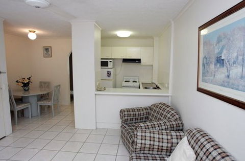 St Marie Apartments - Dalby Accommodation 1