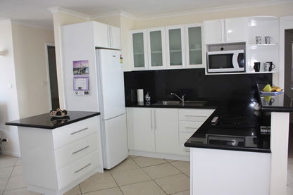 Burleigh Gardens North Hi Rise - Dalby Accommodation 6
