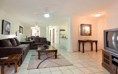 La Grande Apartments Broadbeach - Dalby Accommodation 0