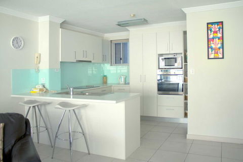 Pacific Surf Absolute Beach Apartments - Dalby Accommodation 1