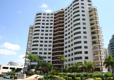 Meriton Apartments - Dalby Accommodation 0