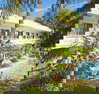 Silvester Palms Holiday Apartments - Dalby Accommodation