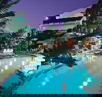 West Beach Lagoon - Dalby Accommodation