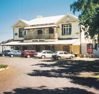 Arno Bay Hotel Motel - Dalby Accommodation