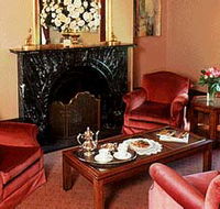 Mount Lofty House-M Gallery Collection - Dalby Accommodation
