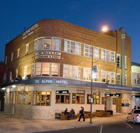 Alpine Hotel - Dalby Accommodation