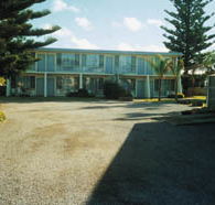Troubridge Hotel - Dalby Accommodation