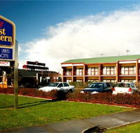 Taylors Lakes Hotel - Dalby Accommodation