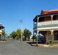 Commercial Hotel Ulmarra - Dalby Accommodation