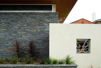 Robin Hood Hotel - Dalby Accommodation