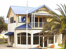 Boathouse Resort Studios And Suites - Dalby Accommodation 0