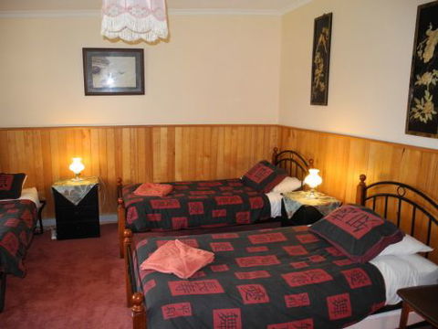 Happydays Accommodation Motor Inn - Dalby Accommodation 2