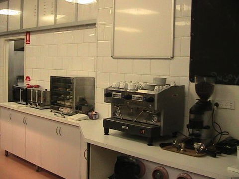 Cobden Roadhouse Motel - Dalby Accommodation 8