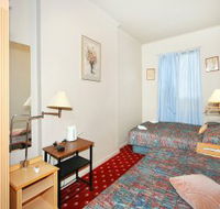 AUSSIE LODGE  - Dalby Accommodation