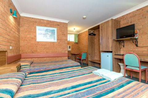 Sapphire Palms Motel - Dalby Accommodation 4