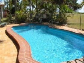 Kinka Palms Beach Front Apartments/Motel - Dalby Accommodation 0