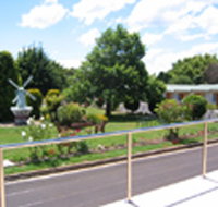 Golden Chain Beachway Motel and Restaurant - Dalby Accommodation