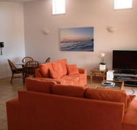 Lennox Beach Resort - Dalby Accommodation