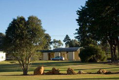  William Macintosh Motor Lodge - Dalby Accommodation 0