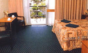 Tudor Inn Motel - Dalby Accommodation 2