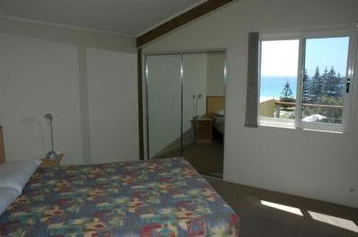 Tathra Beach House Apartments - Dalby Accommodation 3