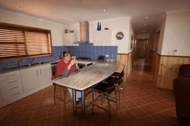 Ceduna Shelly Beach Caravan Park Cabins - Dalby Accommodation 1