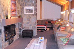 Barrakee Ski Lodge - Dalby Accommodation 4