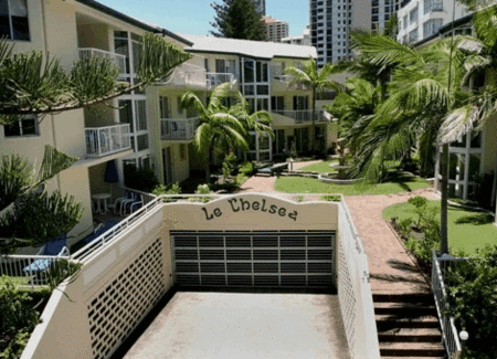 Le Chelsea Holiday Apartments - thumb 0