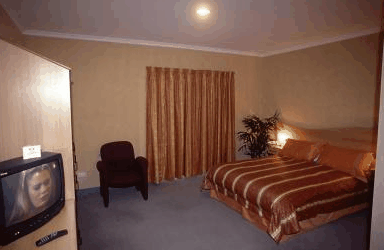 The Lighthouse Hotel - Dalby Accommodation