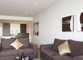 Apartments @ Docklands - Dalby Accommodation 4