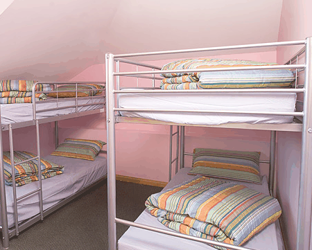Narrara Backpackers - Dalby Accommodation 1
