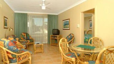 Oxley Cove Holiday Apartments - Dalby Accommodation 2