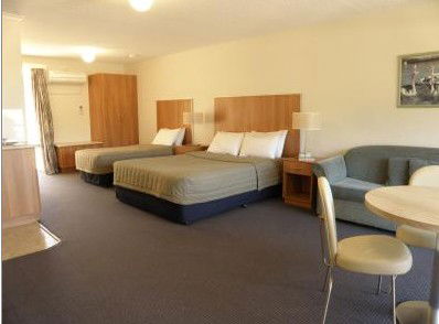 Best Western Fairway Motor Inn - Dalby Accommodation 4