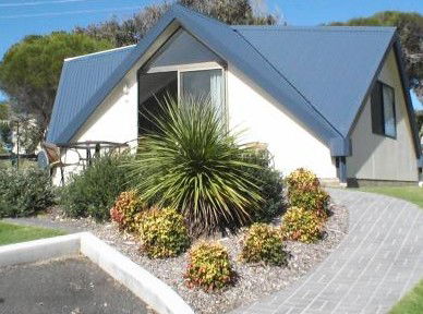 Merimbula Beach Cabins - Dalby Accommodation 2