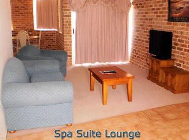 Lake Haven Motor Inn - Dalby Accommodation 5