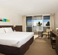 Mercure Hotel Harbourside Cairns - Dalby Accommodation