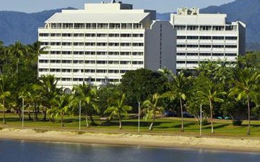 Mercure Hotel Harbourside Cairns - Dalby Accommodation 1