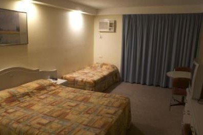 The Novocastrian - Dalby Accommodation 4