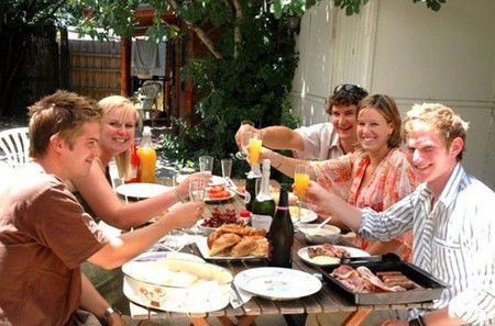 Lords Lodge Backpackers - Dalby Accommodation 1