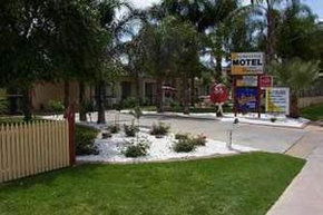 Sunraysia Motel And Holiday Apartments - Dalby Accommodation 1