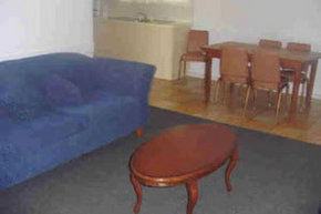 Sunraysia Motel And Holiday Apartments - Dalby Accommodation 3