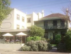 Magnolia Court Boutique Hotel - Dalby Accommodation 0