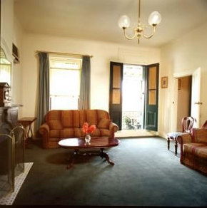 Magnolia Court Boutique Hotel - Dalby Accommodation 1