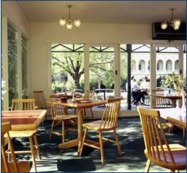 Magnolia Court Boutique Hotel - Dalby Accommodation 4