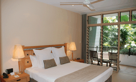 Sanctuary Palm Cove - Dalby Accommodation 2