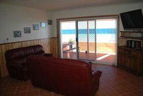 Ceduna Shelly Beach Caravan Park Cabins - Dalby Accommodation 4